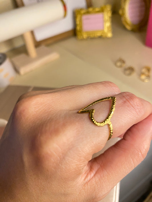 Heart ring