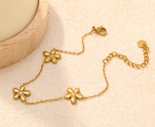 Flower bracelet