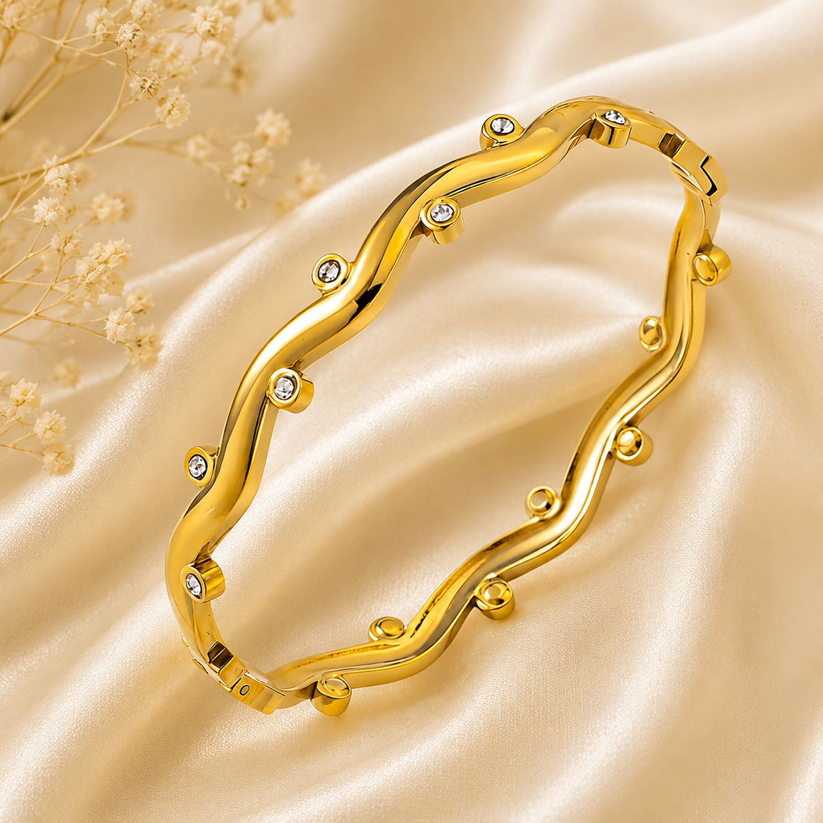 Gold Irregular Wave Dot Diamond-Embellished Bracelet